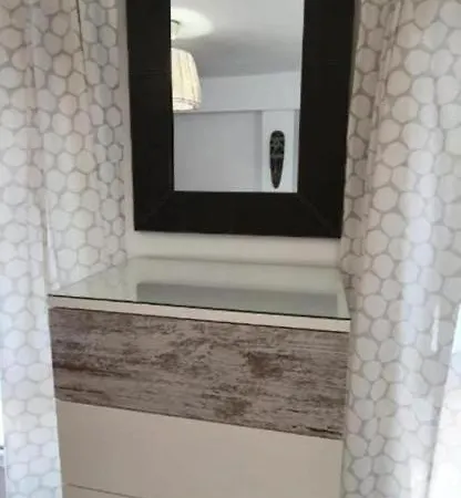 公寓 El Descanso De Vut 5665 As *